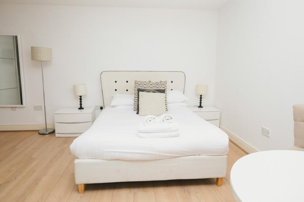Cambridge City Studios By Payman Club Экстерьер фото